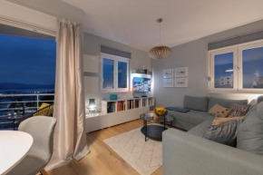 Artist's apartment with stunning sea view